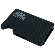 A0081NOV Carbon Fiber Hard Case Wallet