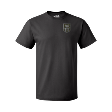 A0124TEE Camo Badge Logo Tee